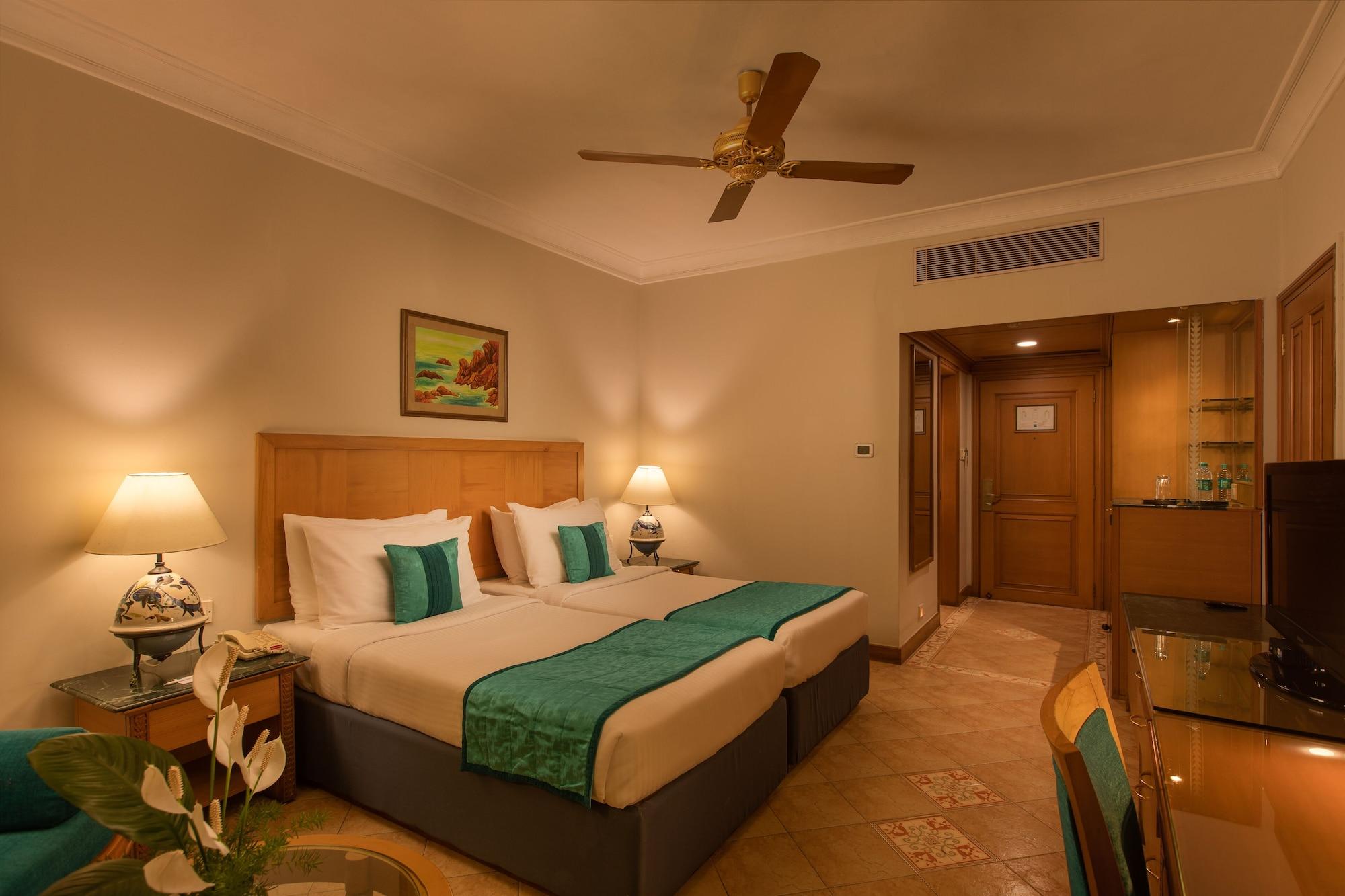 Kenilworth Resort & Spa, Goa Utorda Esterno foto